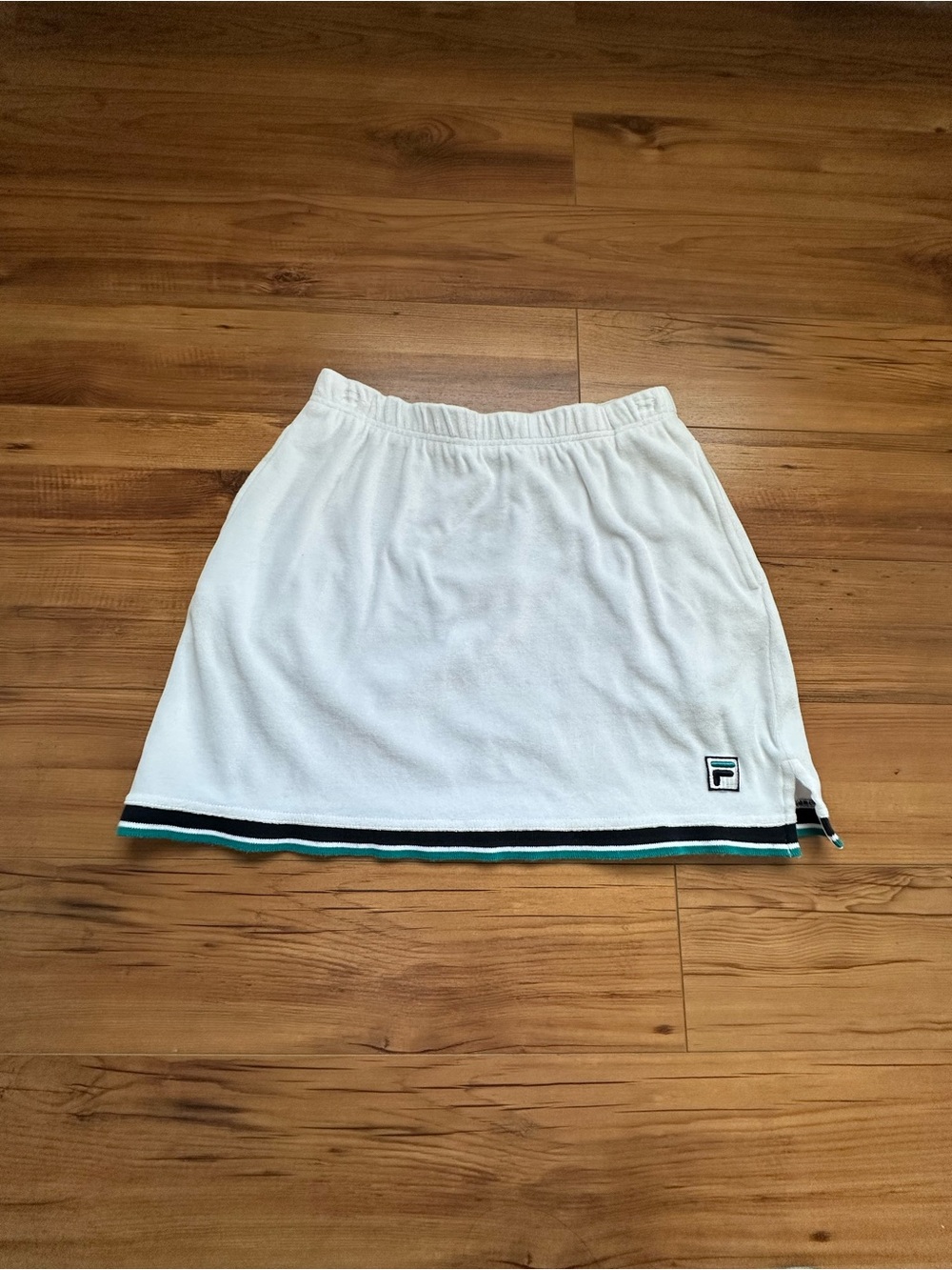 Fila White Athletic Skirt with Green and Black Trim Size Medium